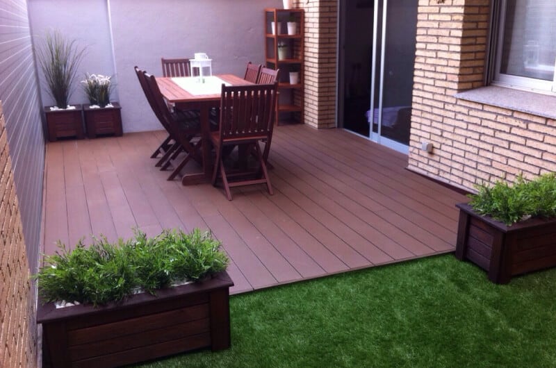 Terraza patio madera sintetica Barcelona 2