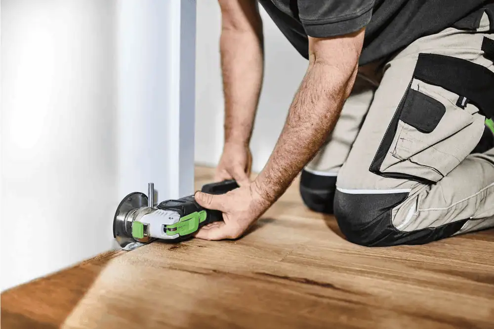 Cortando laminado con la vecturo