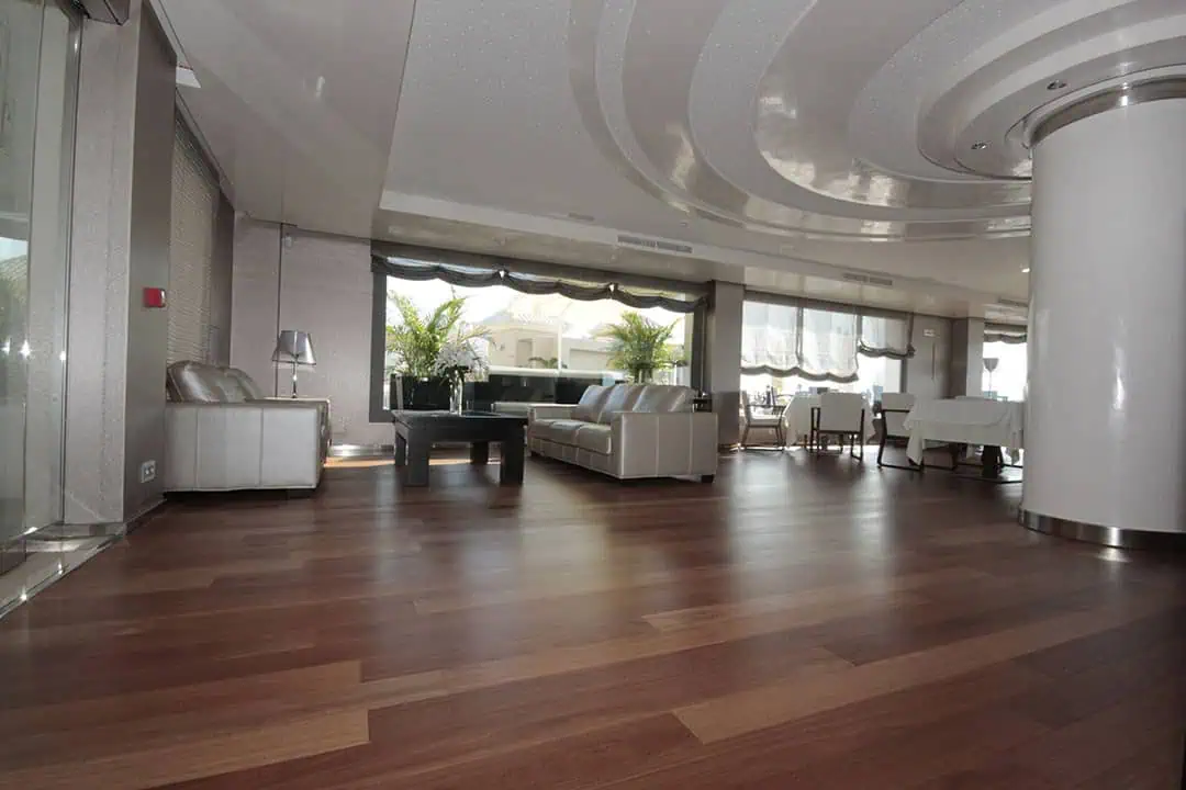 Hotel Vincci Tarima Maciza Cumaru 1
