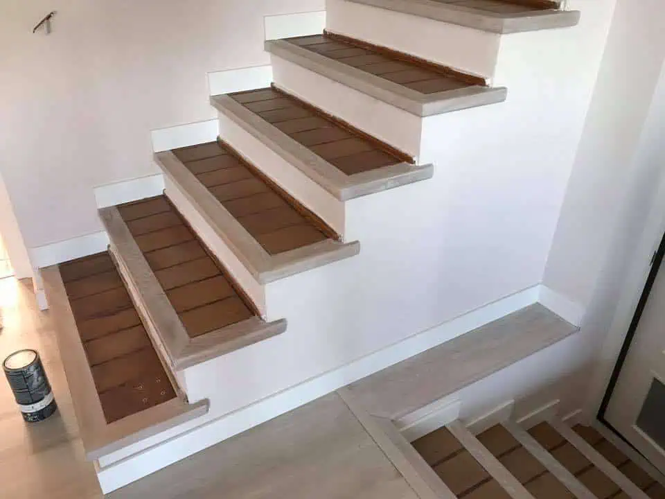 parquet guardo escalera