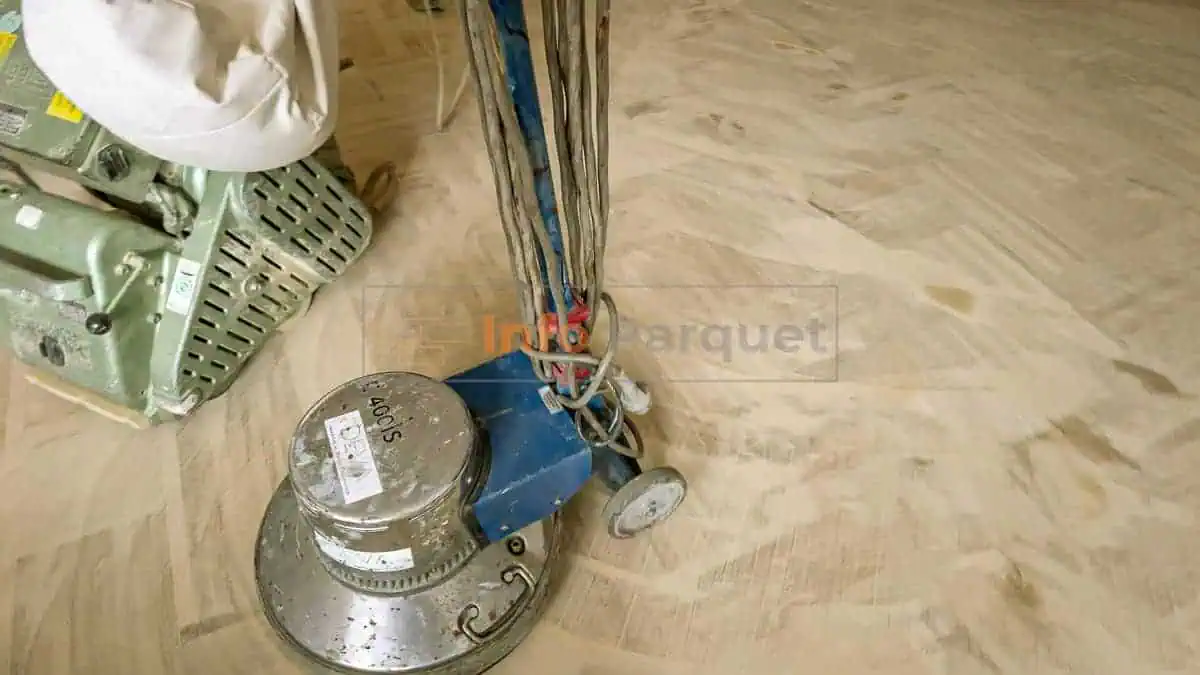 Buffer deva complemento de una pulidora de banda