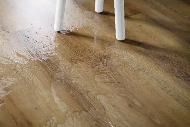 Finfloor Durable Pro: la nueva resistencia al agua en suelos laminados