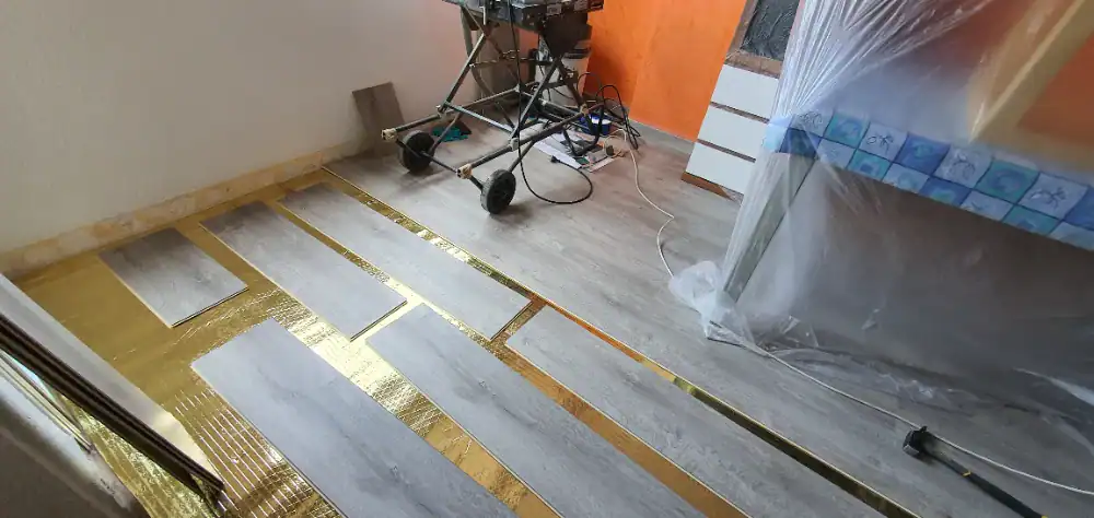 parquet laminado o vinílico